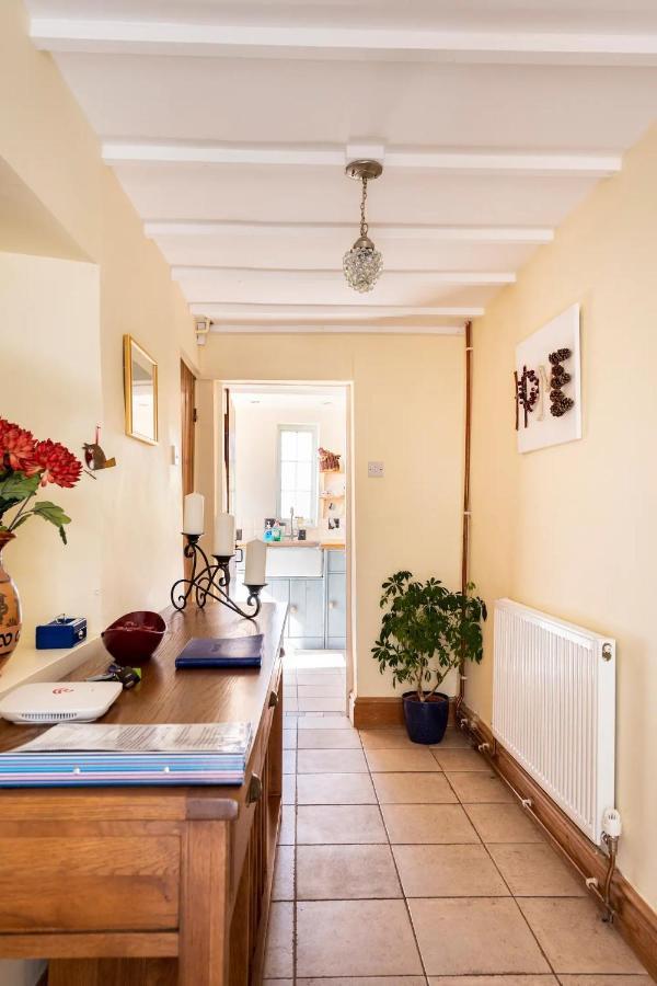 Llys Onnen - North Wales Holiday Cottage モールド エクステリア 写真